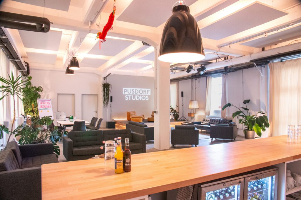 Pusdorf Studios Lounge Area